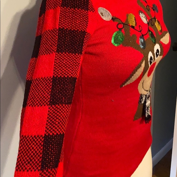 Reindeer sweater - Picture 2 of 4